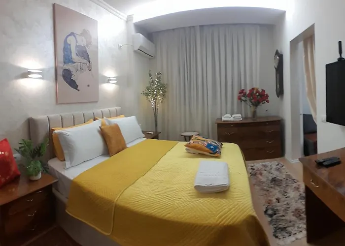 Bani's Cozy Lovely Appartement