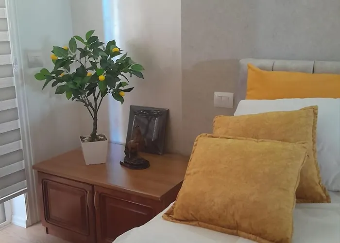 Bani's Cozy Lovely דירה