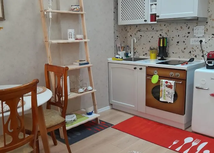 Bani's Cozy Lovely 地拉那